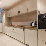 Large 4-room Air-conditioned With Patio In *